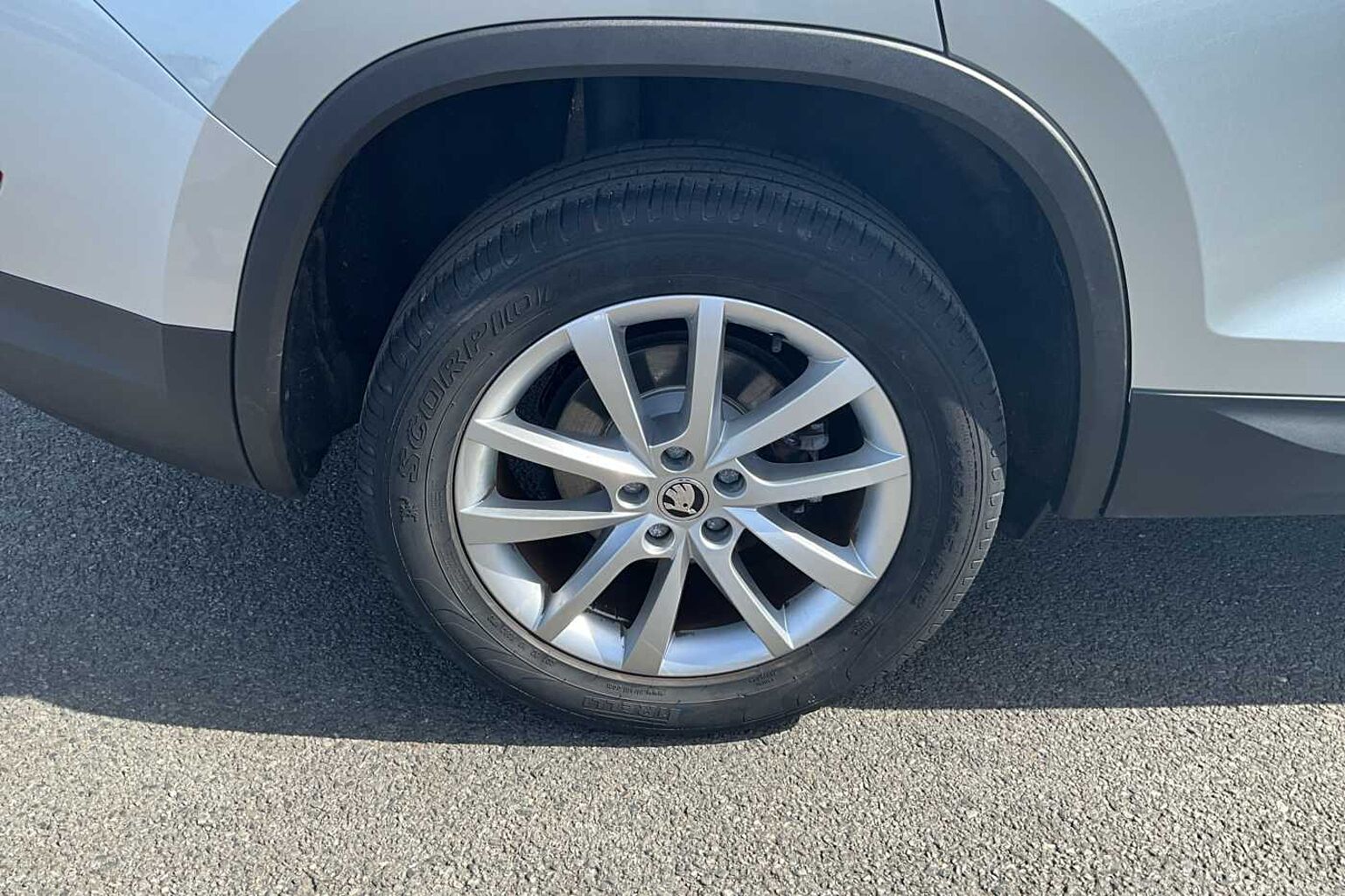 SKODA KODIAQ 1.5 TSI SE 5dr