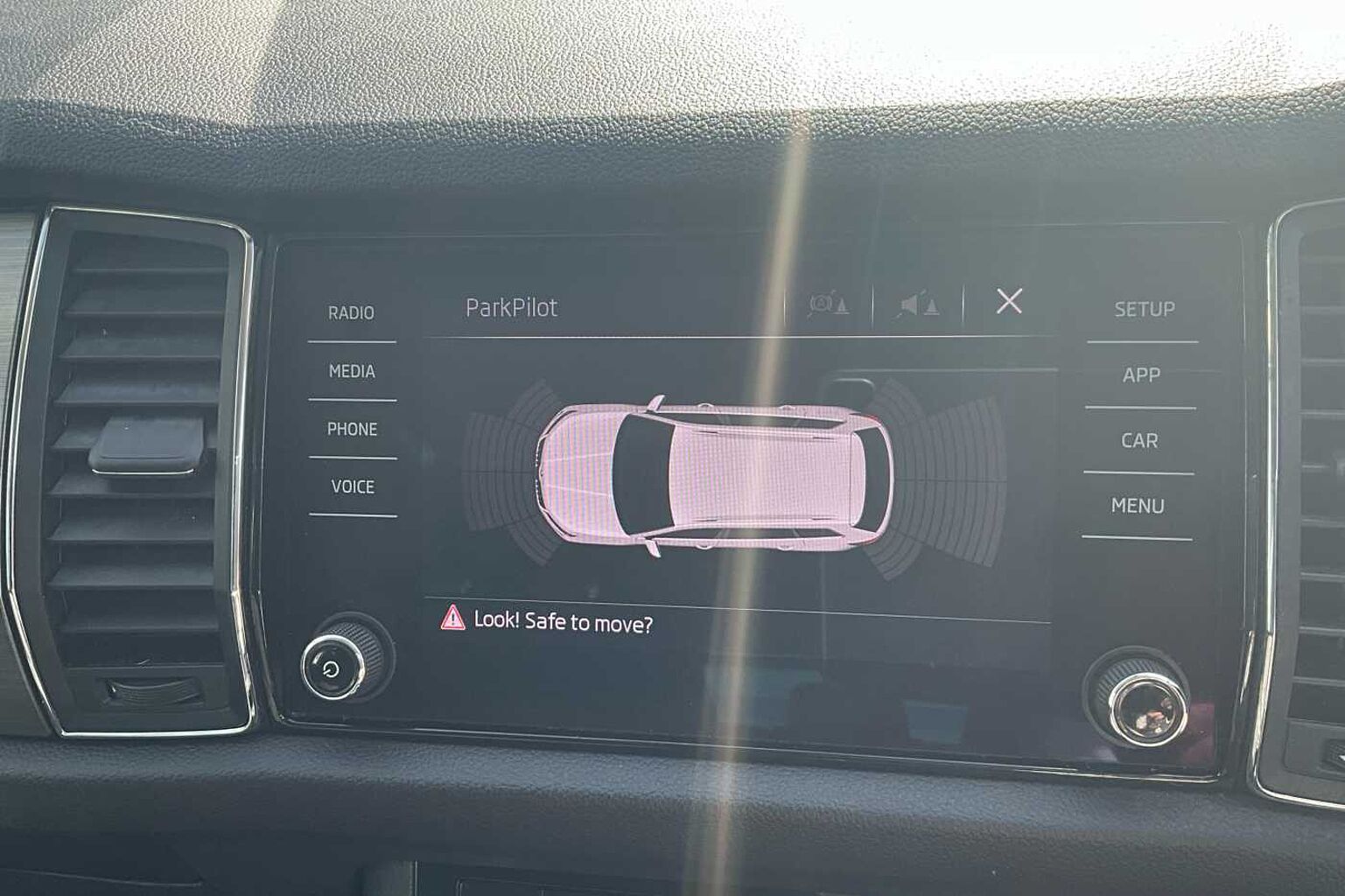 SKODA KODIAQ 1.5 TSI SE 5dr