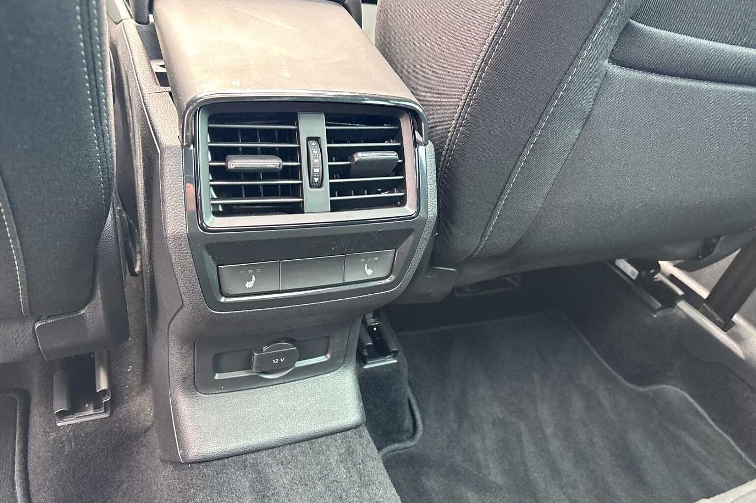 SKODA KAROQ 1.5 TSI Sportline Edition 5dr DSG