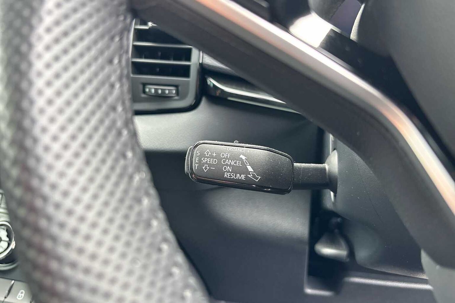 SKODA KAROQ 1.5 TSI Sportline Edition 5dr DSG