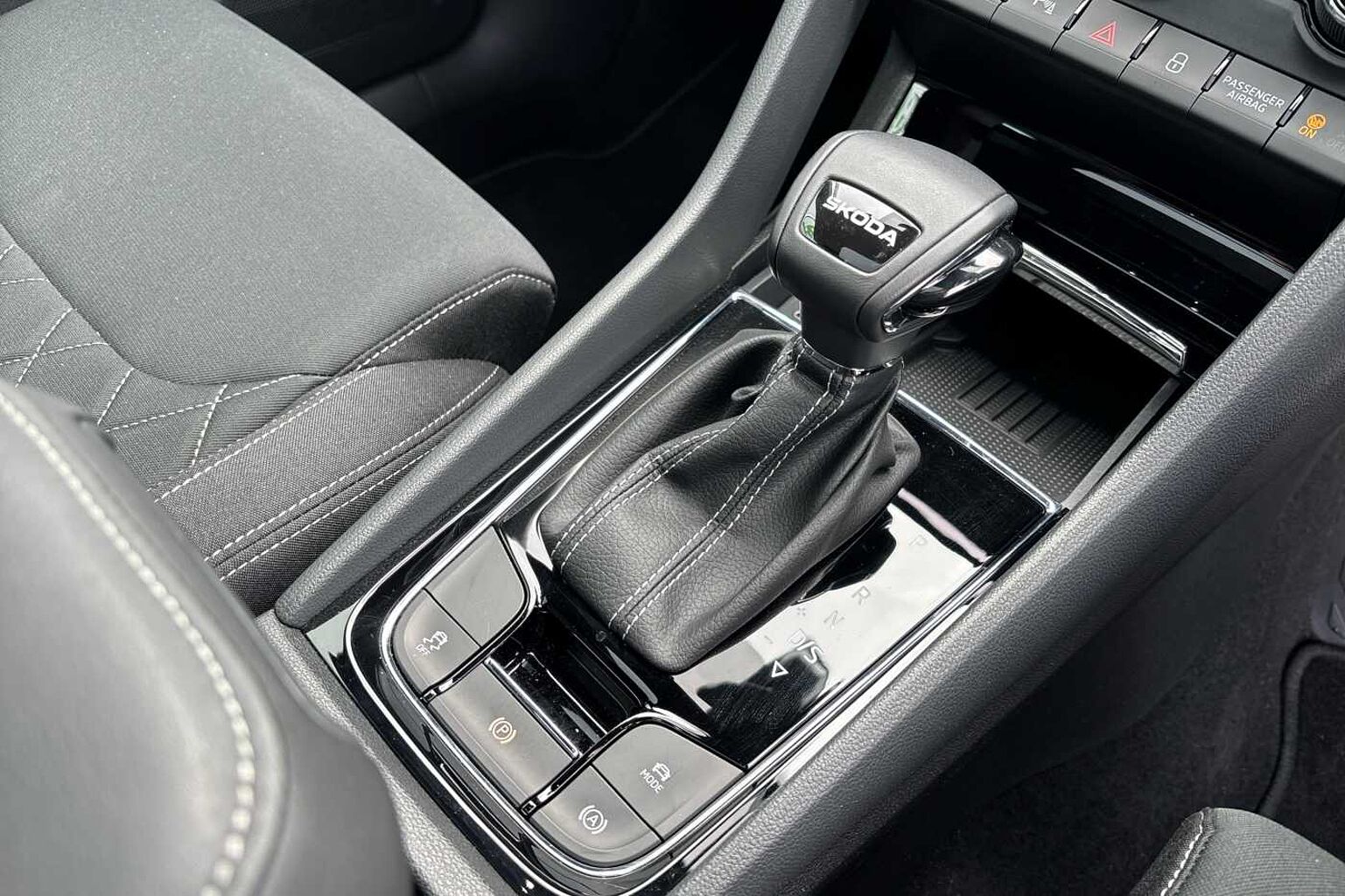 SKODA KAROQ 1.5 TSI Sportline Edition 5dr DSG