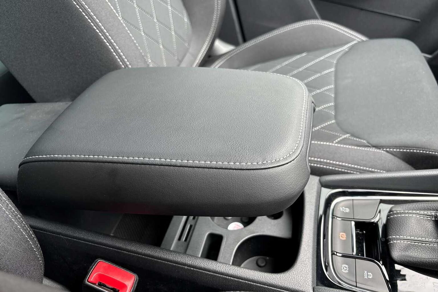 SKODA KAROQ 1.5 TSI Sportline Edition 5dr DSG