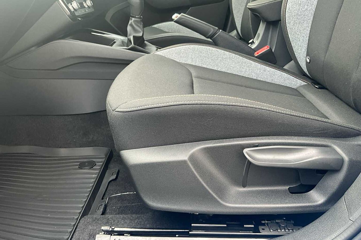 SKODA SCALA 1.0 TSI 95 SE 5dr