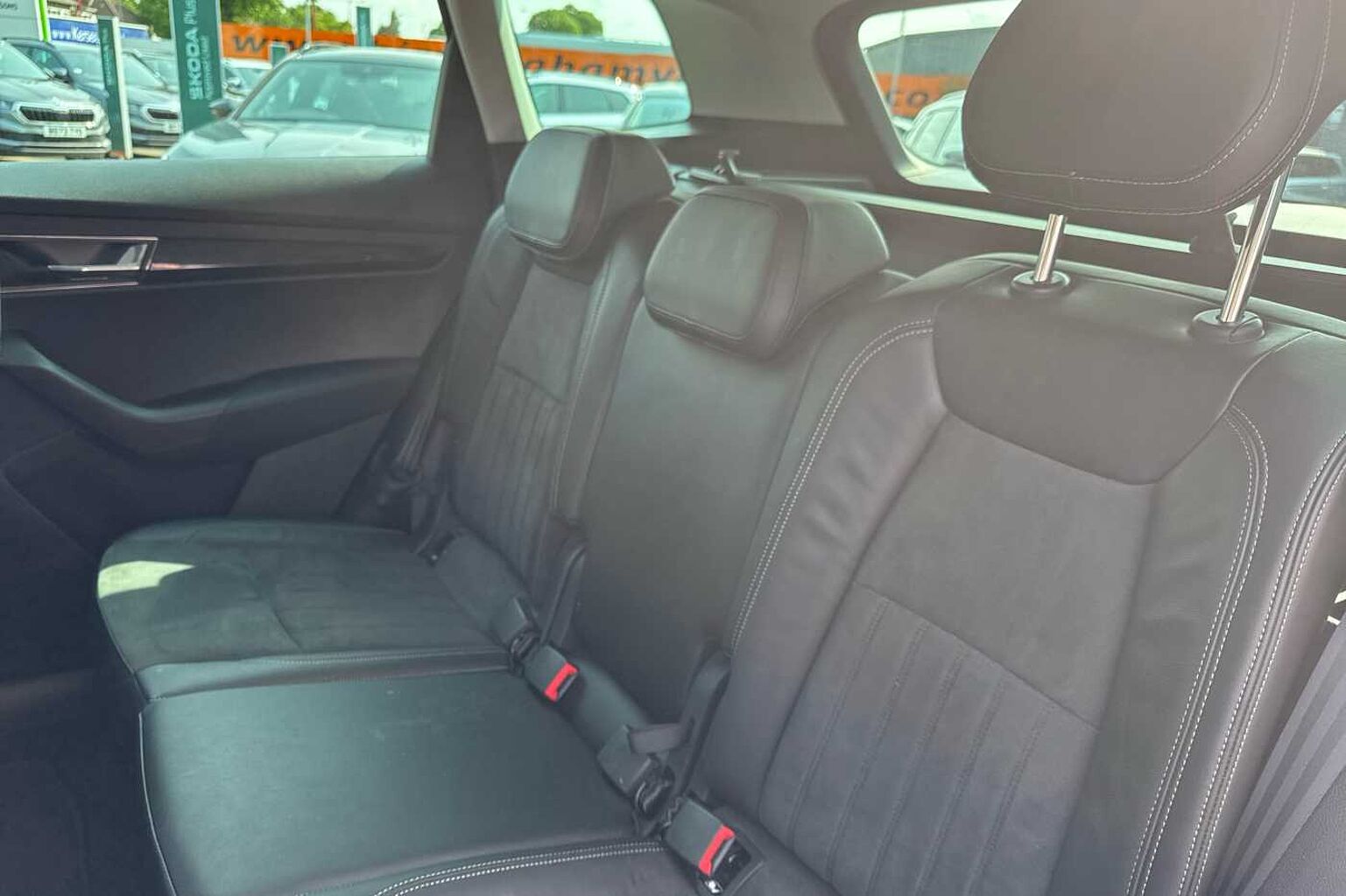SKODA KAROQ 1.5 TSI SE L 5dr DSG