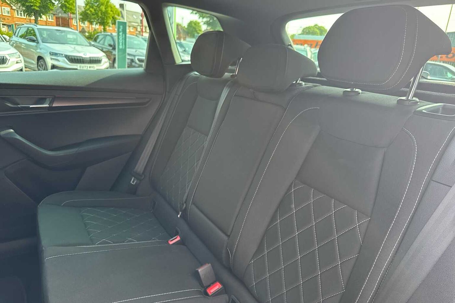SKODA KAROQ 1.5 TSI Sportline 5dr DSG