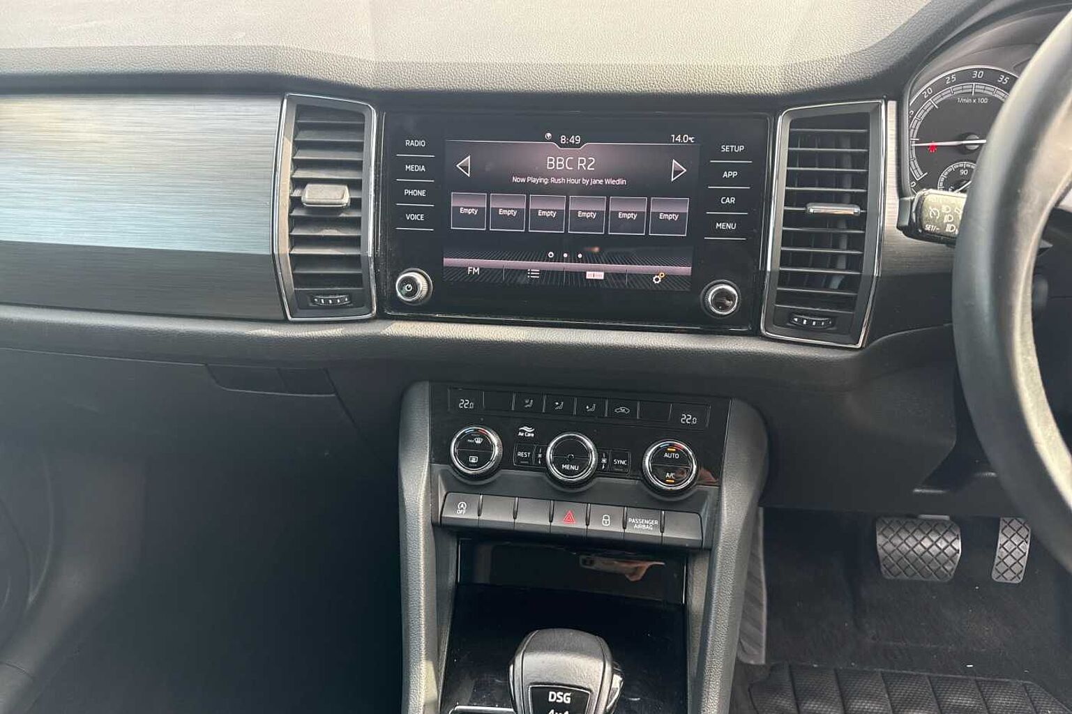 SKODA KODIAQ 2.0 TDI SE 4x4 5dr DSG