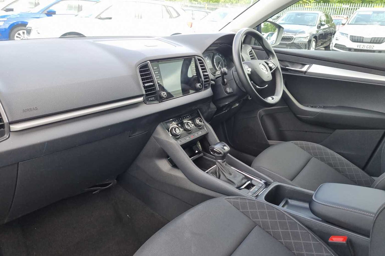 SKODA KAROQ 1.5 TSI SE Technology 5dr DSG