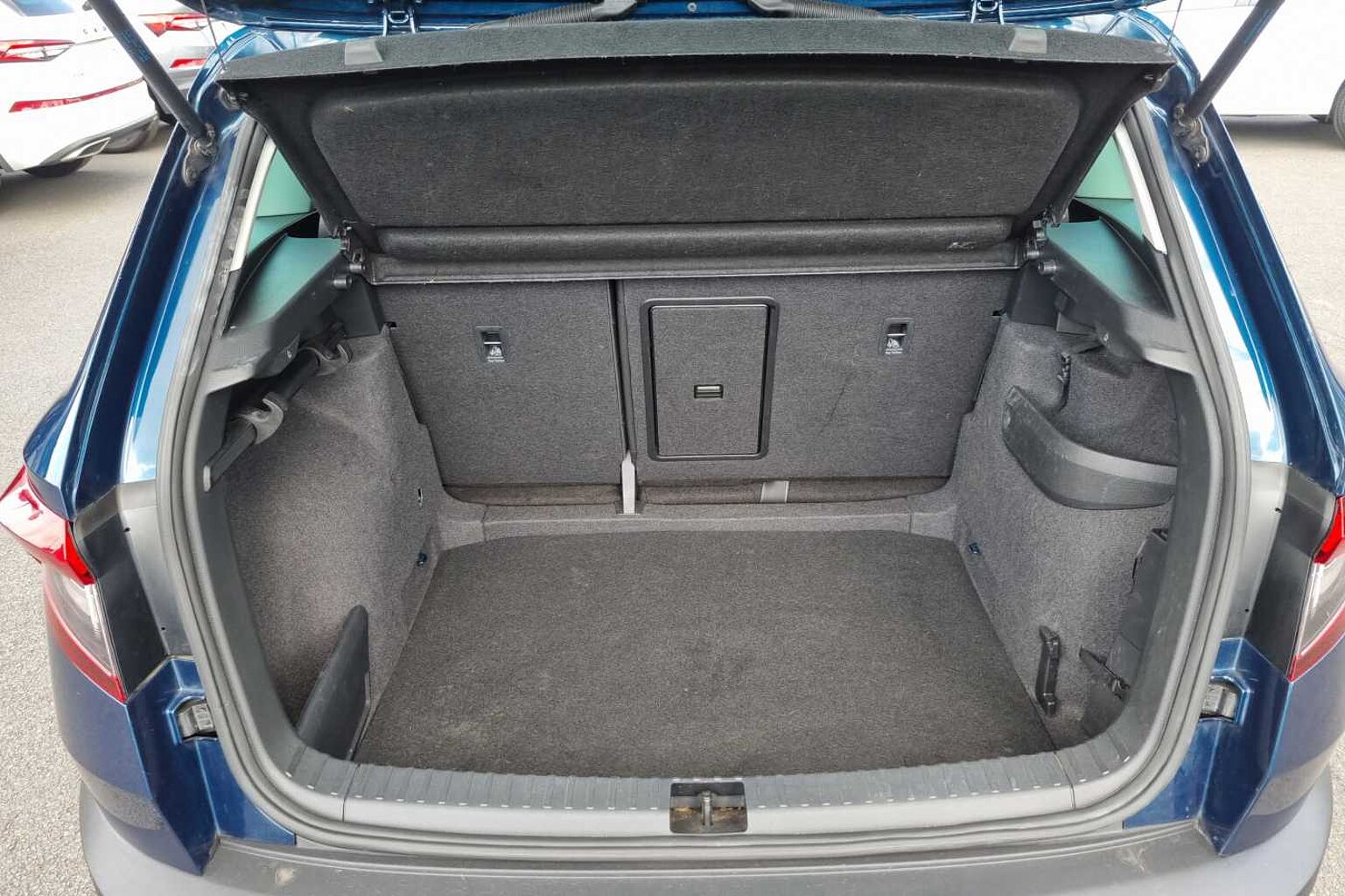 SKODA KAROQ 1.5 TSI SE Technology 5dr DSG