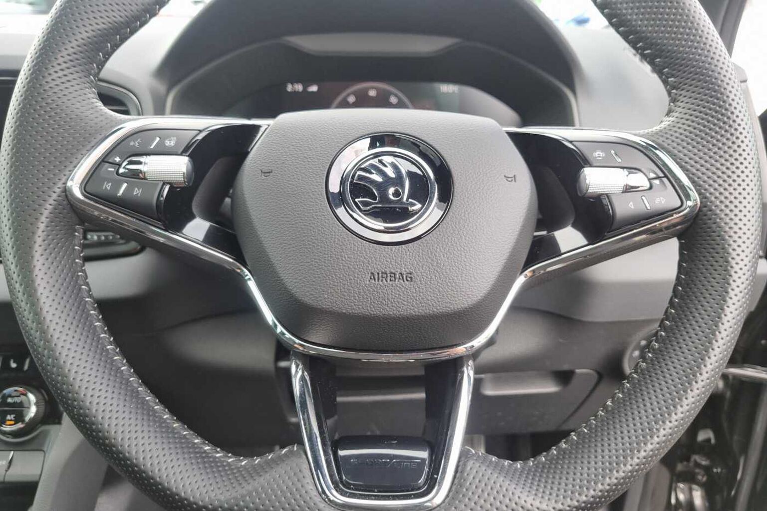 SKODA KAROQ 1.5 TSI Sportline 5dr DSG