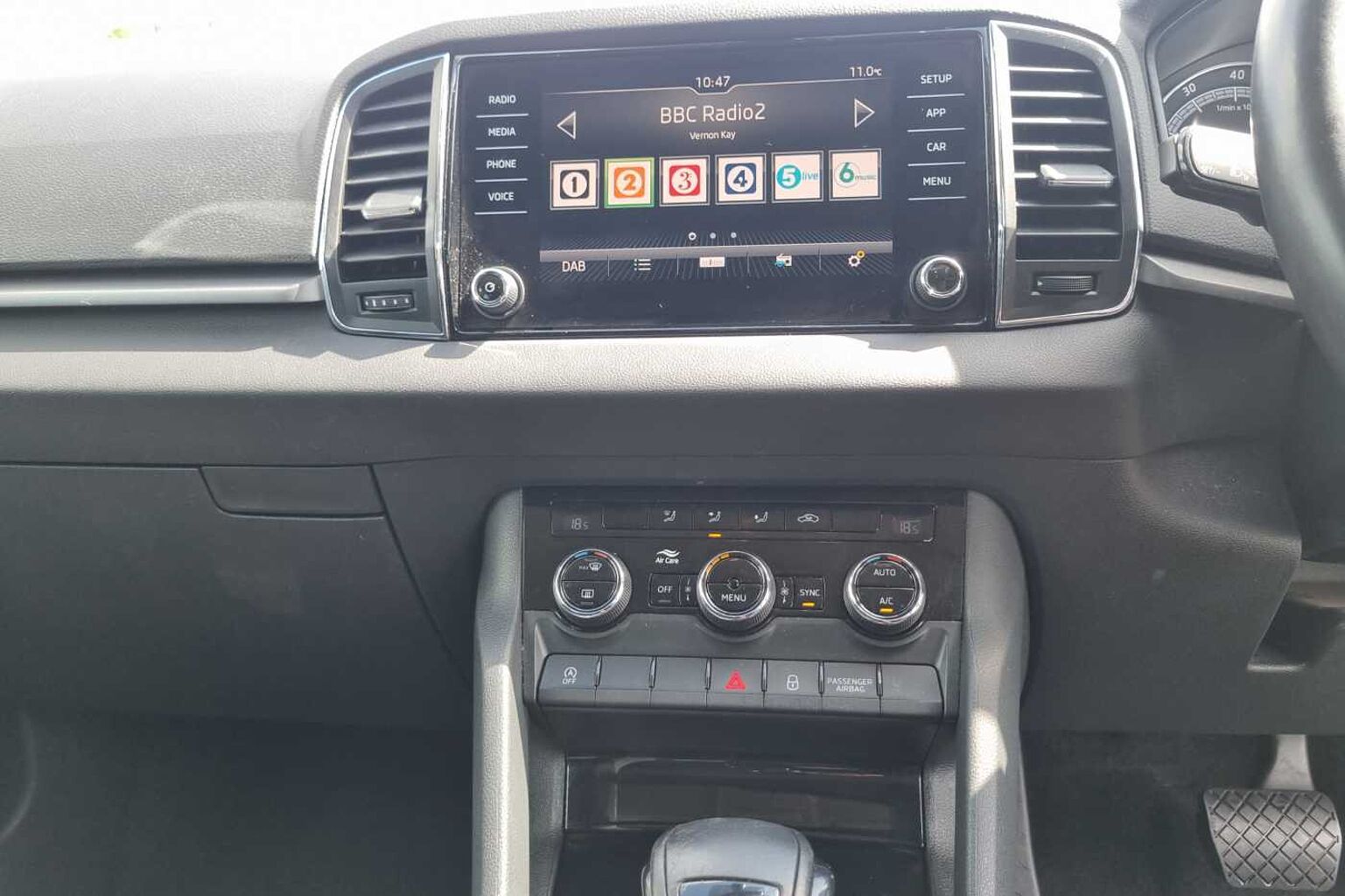 SKODA KAROQ 1.5 TSI SE 5dr DSG