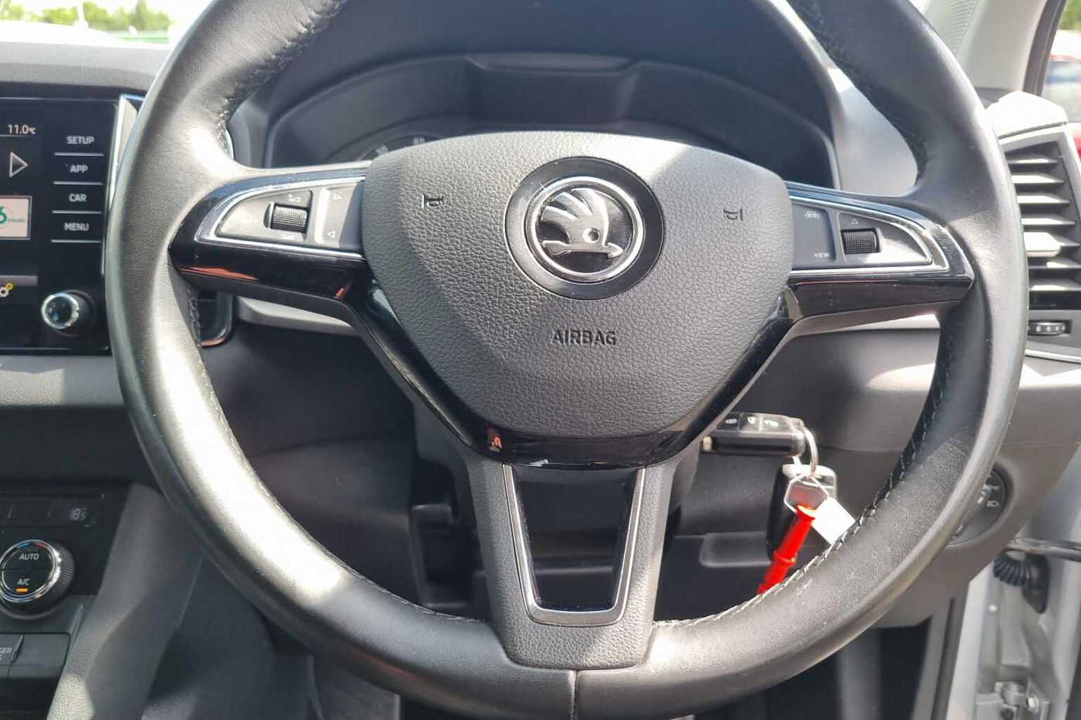 SKODA KAROQ 1.5 TSI SE 5dr DSG
