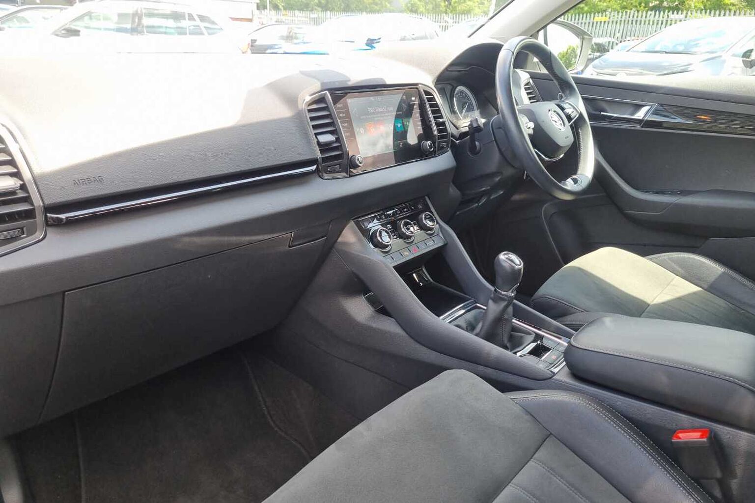 SKODA KAROQ 1.0 TSI 110 SE L 5dr