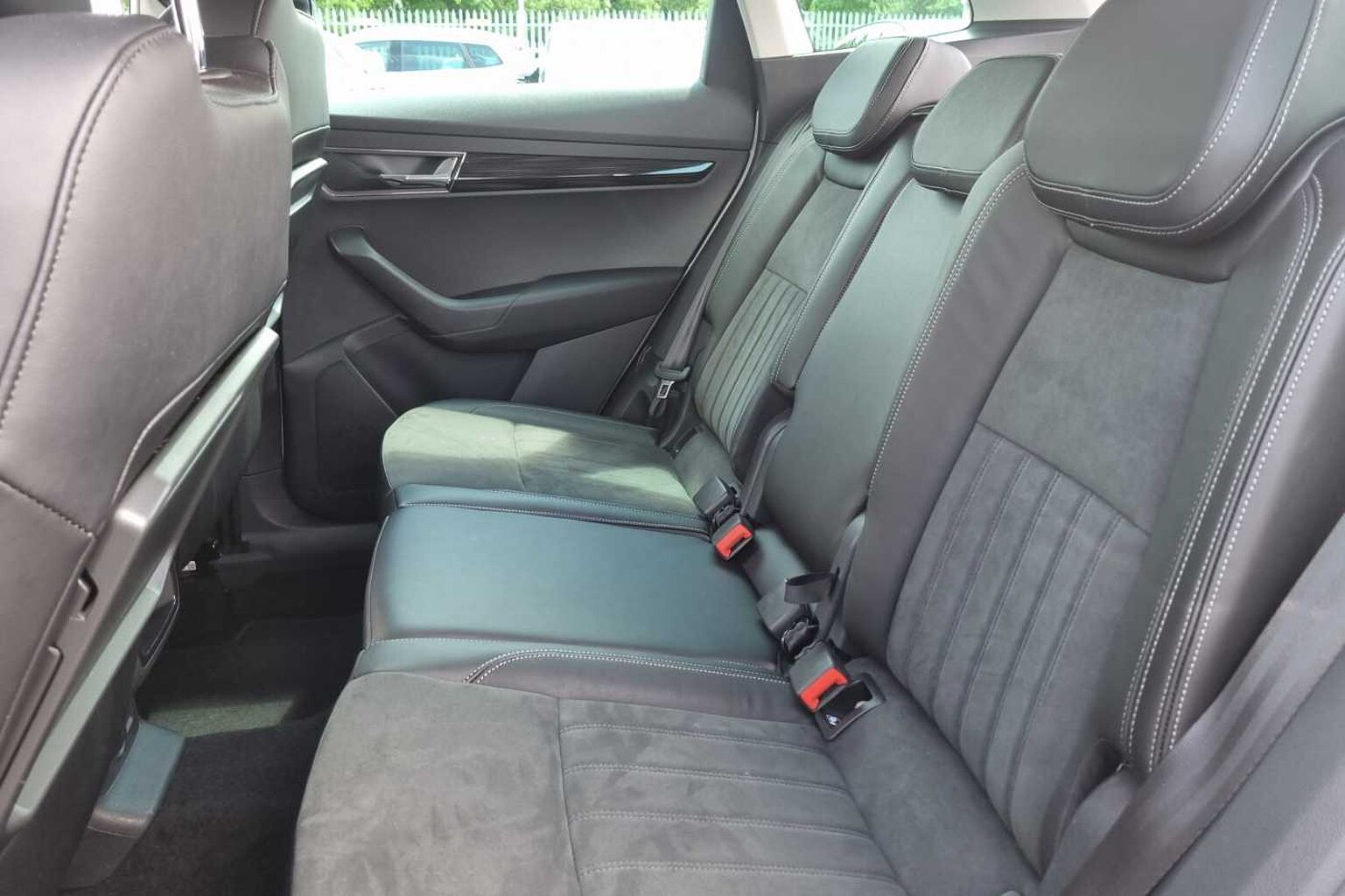 SKODA KAROQ 1.0 TSI 110 SE L 5dr